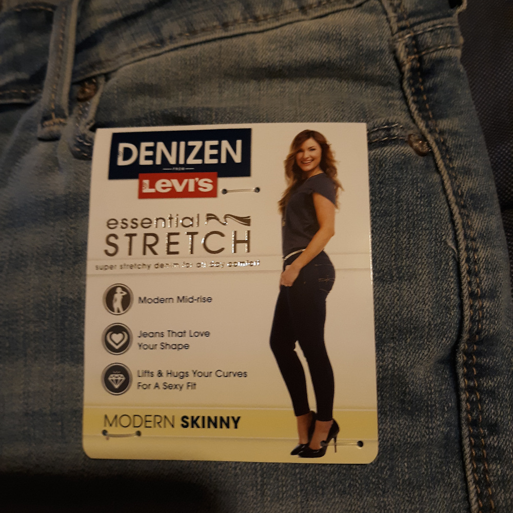Denizen Levi’s Modern Skinny Mid Rise Sz 2 Misses